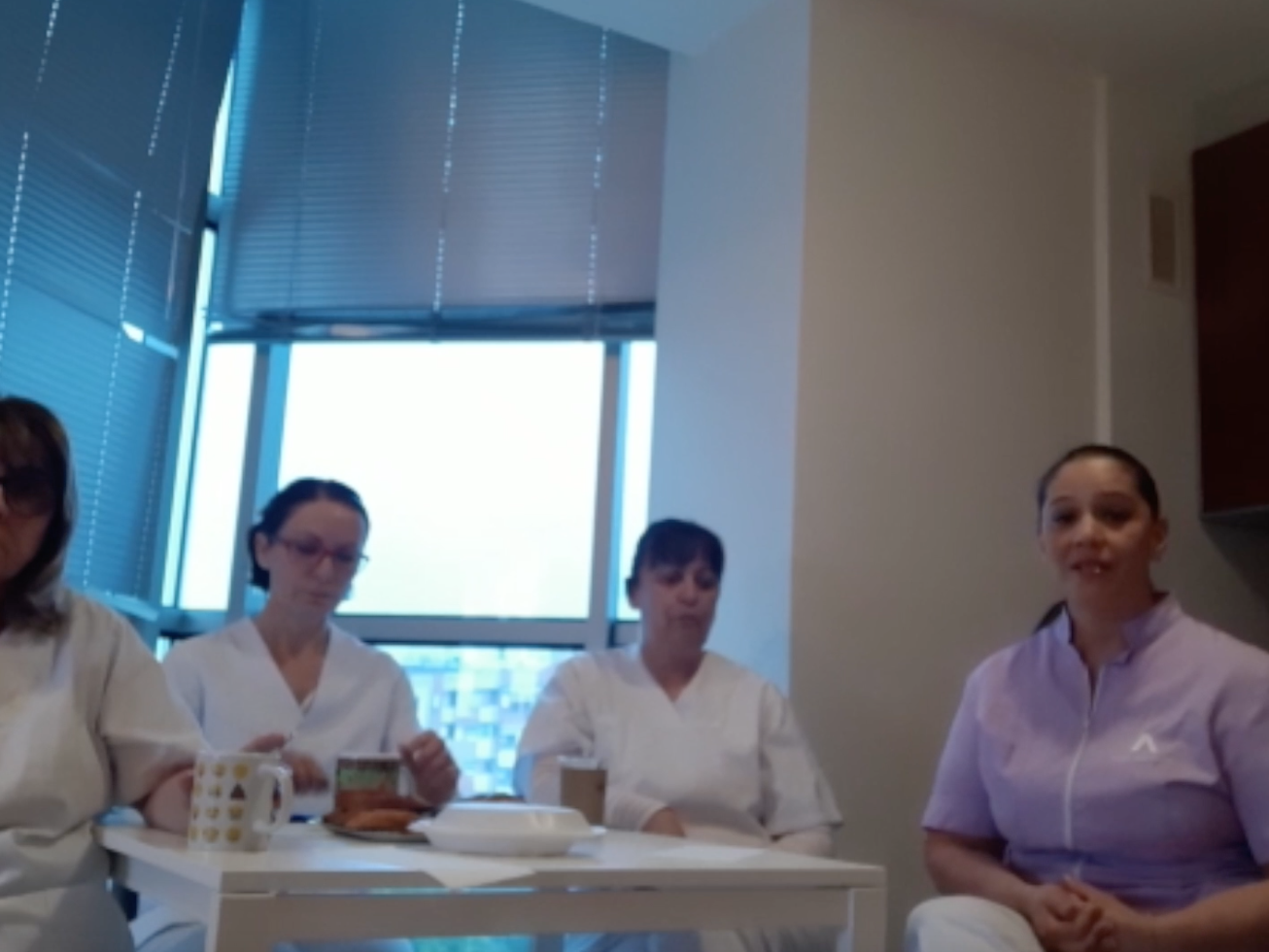 Equipo de limpieza de residencial Vip Suites